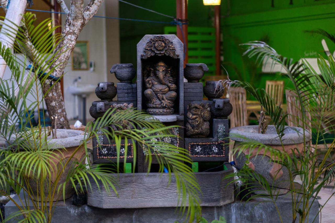 The Green Groves Hostel Nusa Lembongan  Luaran gambar