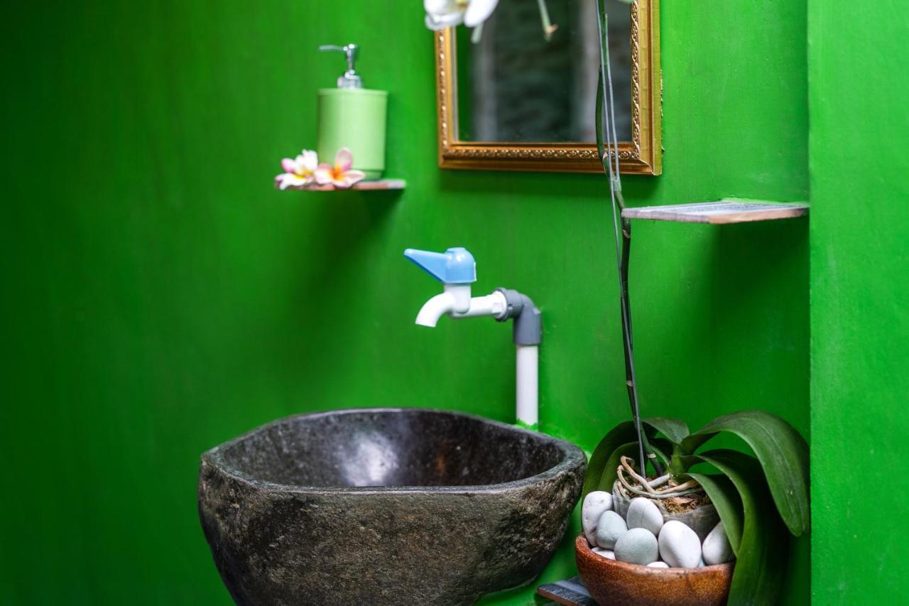 The Green Groves Hostel Nusa Lembongan  Luaran gambar