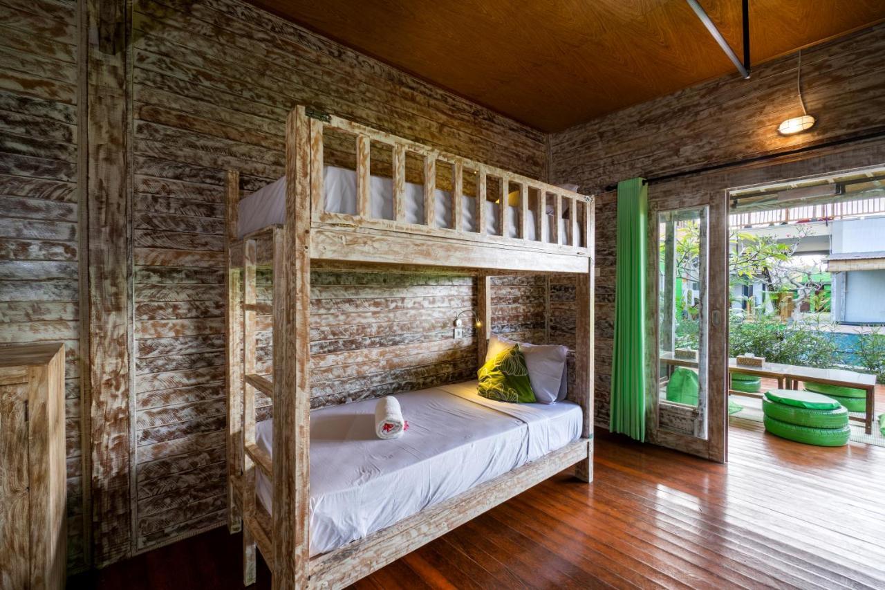 The Green Groves Hostel Nusa Lembongan  Luaran gambar