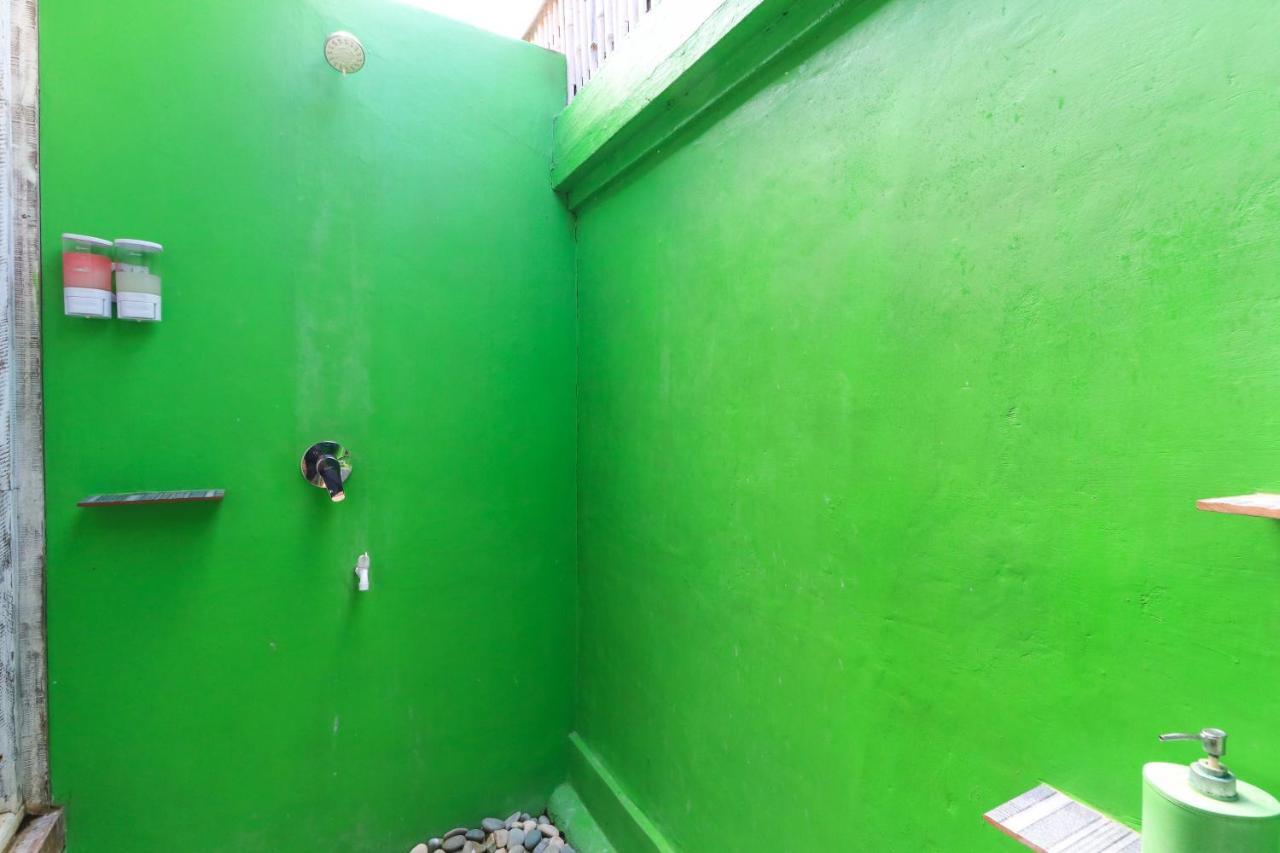 The Green Groves Hostel Nusa Lembongan  Luaran gambar