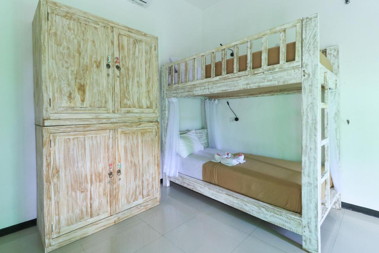 The Green Groves Hostel Nusa Lembongan  Luaran gambar